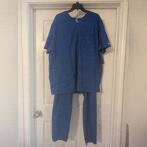 Cherokee Blue 2 Pc Scrub Set Top 2XL, Bottom 1XL Tall New With Tags Unisex Set.